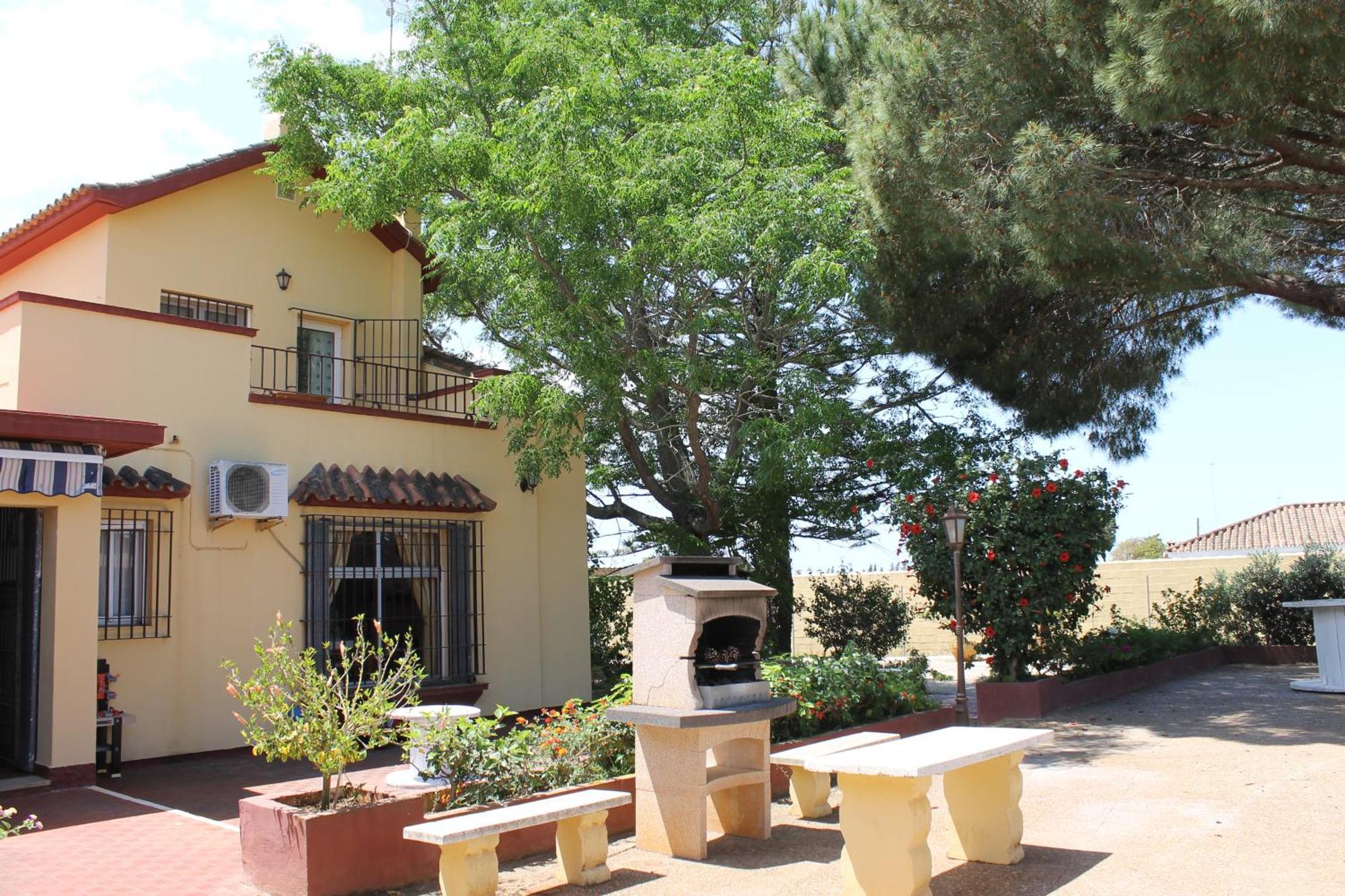 Casa Con Piscina Privada Y Barbacoa En Chiclana Capacidad Hasta 10 Personas Сasa de vacaciones